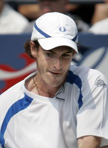 Murray battles past Bjorkman