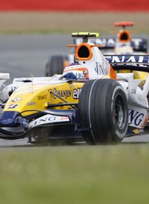 renaults heikki kovalainen leads team-mate giancarlo fisichella