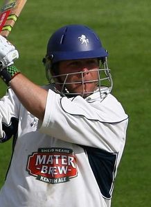 Lancs title hopes dented