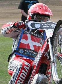 Coventry retain shield