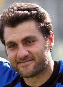 Vieri retires from football