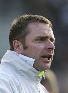 Simpson sacked by Preston
