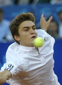 Simon ousted in Adelaide