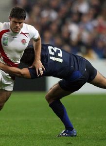 Dan Hipkiss against France at RWC