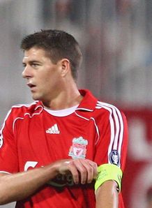 Hyypia howler sinks Reds