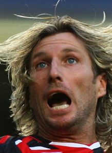 RobbieSavage_590985.jpg