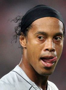 City to open Ronaldinho talks