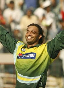 Shoaib stars on IPL debut