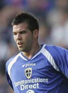 Bluebirds see off Bhoys