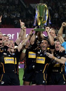 Rhinos charge to title 
