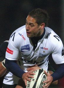 Luke warms up Sharks