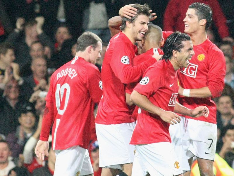 Man Utd Celebrate Against Dynamo Kiev