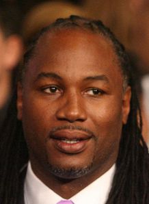 800 Lennox Lewis Hatton v Mayweather