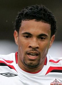 Carlos Edwards1