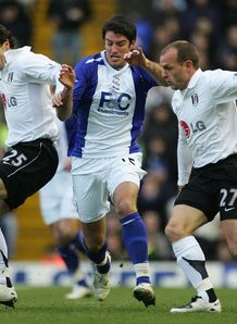 Larsson secures point for Blues