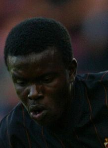 Yakubu seals Bees win