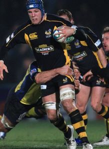James Haskell tries to break throihg the Clermont defence James Haskell tries to break throihg the Clermont defence