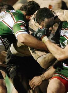 Yannick Nyanga tackled v Leicester Yannick Nyanga tackled v Leicester