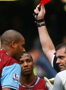 zat knight red-card v chelsea