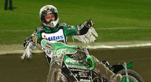 Wolves bring back Skornicki 