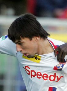 lyon milan baros