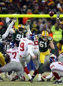 Lawrence Tynes New York Giants v Green Bay Packers