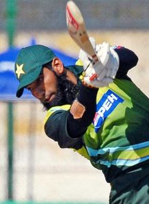 Pakistan survive scare