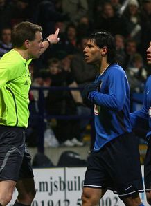 Football UEFA Cup Bolton Atletico Madrid Aguero Vollquartz