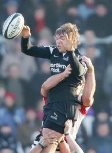 Geoff Parling line out v Saracens Geoff Parling line out v Saracens