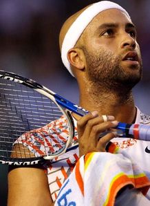 Spaniard stuns Blake 