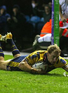 Leeds Rhinos v Melbourne Storm Scott Donald try
