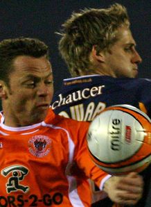 Burgess hails Dickov