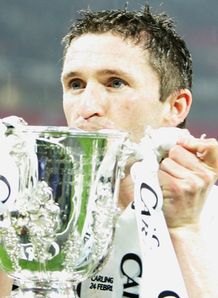 Keane happy to stay at Spurs