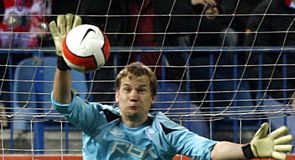 Jussi set to pen Trotters deal