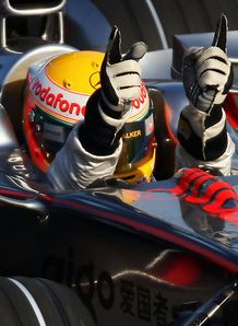 F1 Australian Grand Prix Lewis Hamilton Celeb McLaren