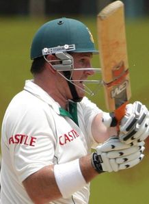 Graeme Smith pulls