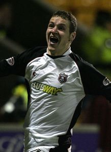 Saints swoop for Deuchar