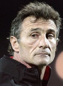 Guy noves grim face