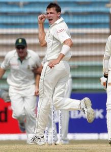 Second Test Day 3: Bangladesh vs South Africa - Dale Steyn nabs another wicket
