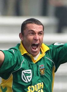 Andre Nel South Africa v Bangladesh 2nd ODI Mar 08