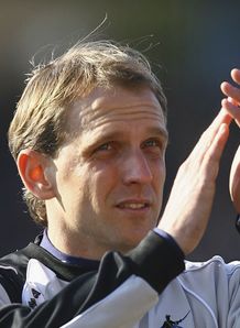 Rovers recruit defender