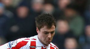 Keane plans talks over duo