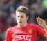 Carrick pens new United deal
