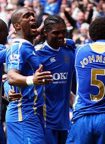 Football FA Cup Semi Final West Brom Portsmouth Kanu Celeb