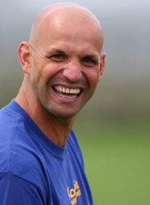 Saints sign South Africans