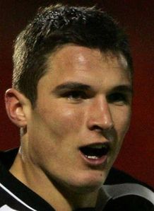 Well seal Sutton signing