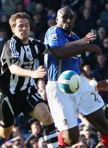Michael Owen & Sol Campbell Portsmouth v Newcastle Premier League