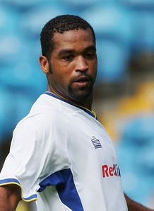 Marques signs Whites deal