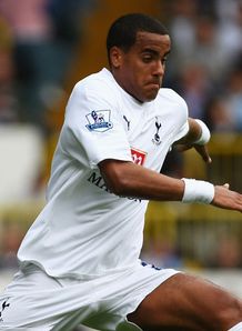 Pearce drafts in Huddlestone