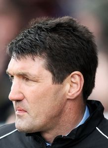 mick harford luton